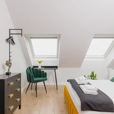 Prestige 12 Апартаменты